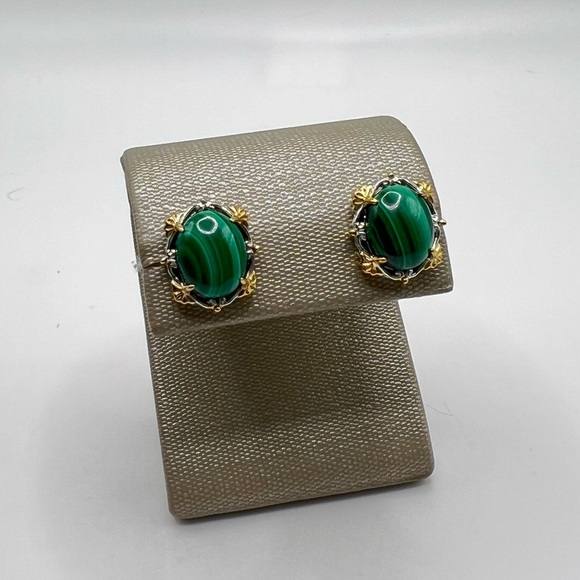 Gems en Vogue Green Malachite Stud 925 Earrings - Picture 1 of 4
